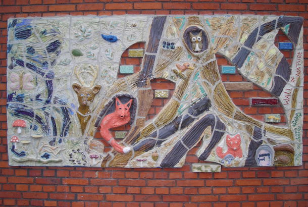 Relief på Snedsted skole i Thy.