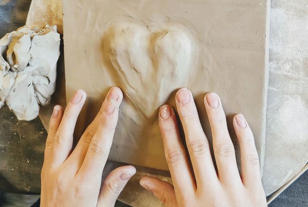 Kreativt arbejde med konfirmand ordet