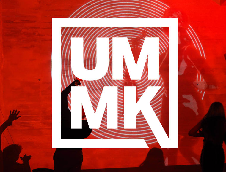 billede med ummk logo
